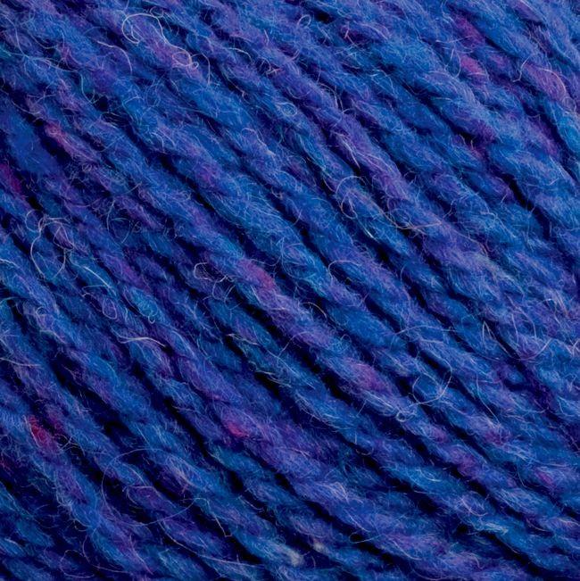 #28 Iris - Highland or Shetland Cone, 1/2 lb